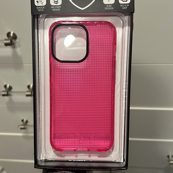 NIB-Cell Helmet Altitude Series phone case, iPhone 12/12Pro - Picture 3 of 4